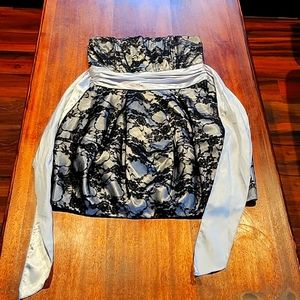 Womens black and silver laced strapless dress. Size5/6